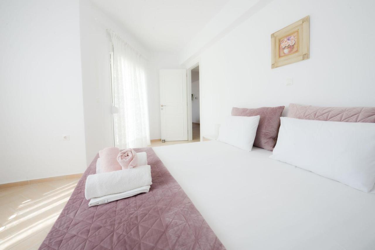 Anesis Seaview *